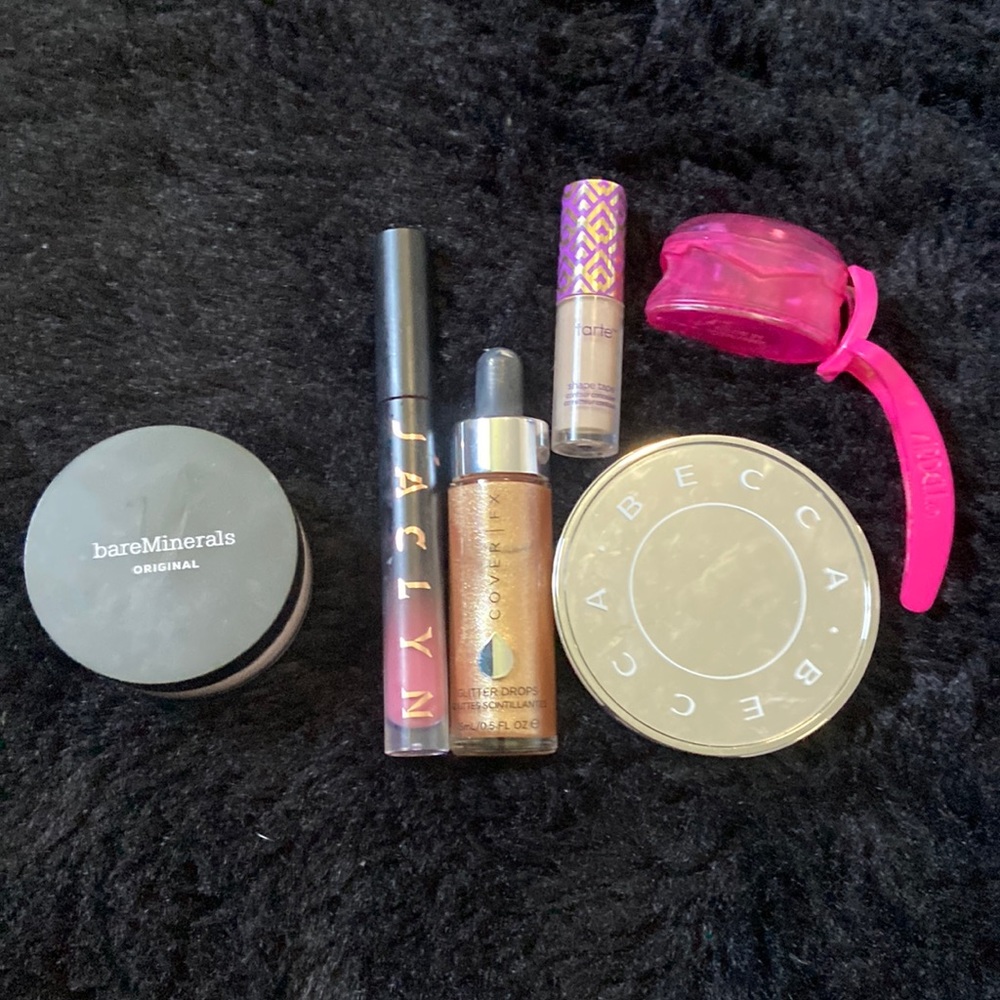 High end Make up bundle